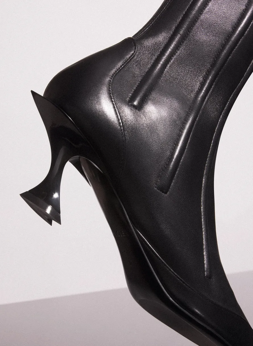 MUGLER black boned leather fang 55 ankle boots