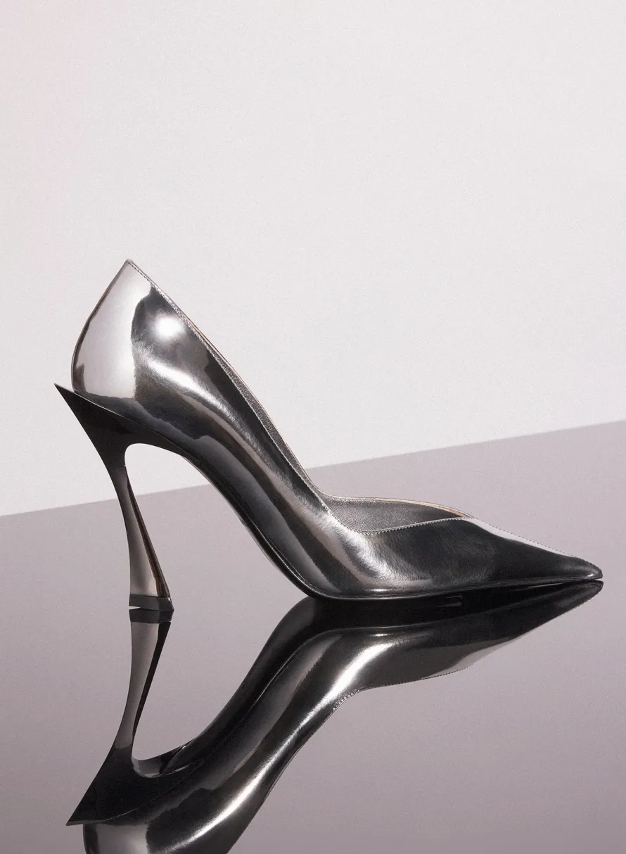 MUGLER gunmetal classic fang 95 pump